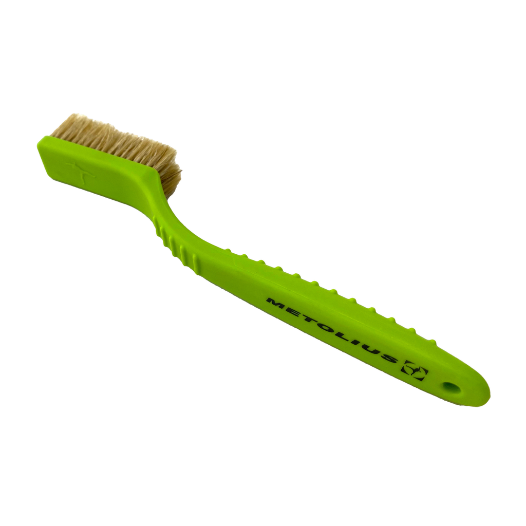 CEPILLO de ESCALADA Razorback Boar's Hair Brush de METOLIUS - Kilómetros Positivos